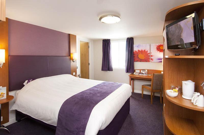 Premier Inn Liverpool Tarbock Exterior photo